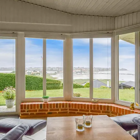 Holiday home Cozy In With Wifi Hejls