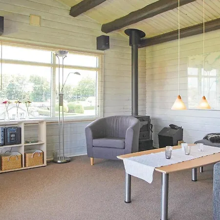 Ferienhaus Awesome Home In Hejls With Wifi